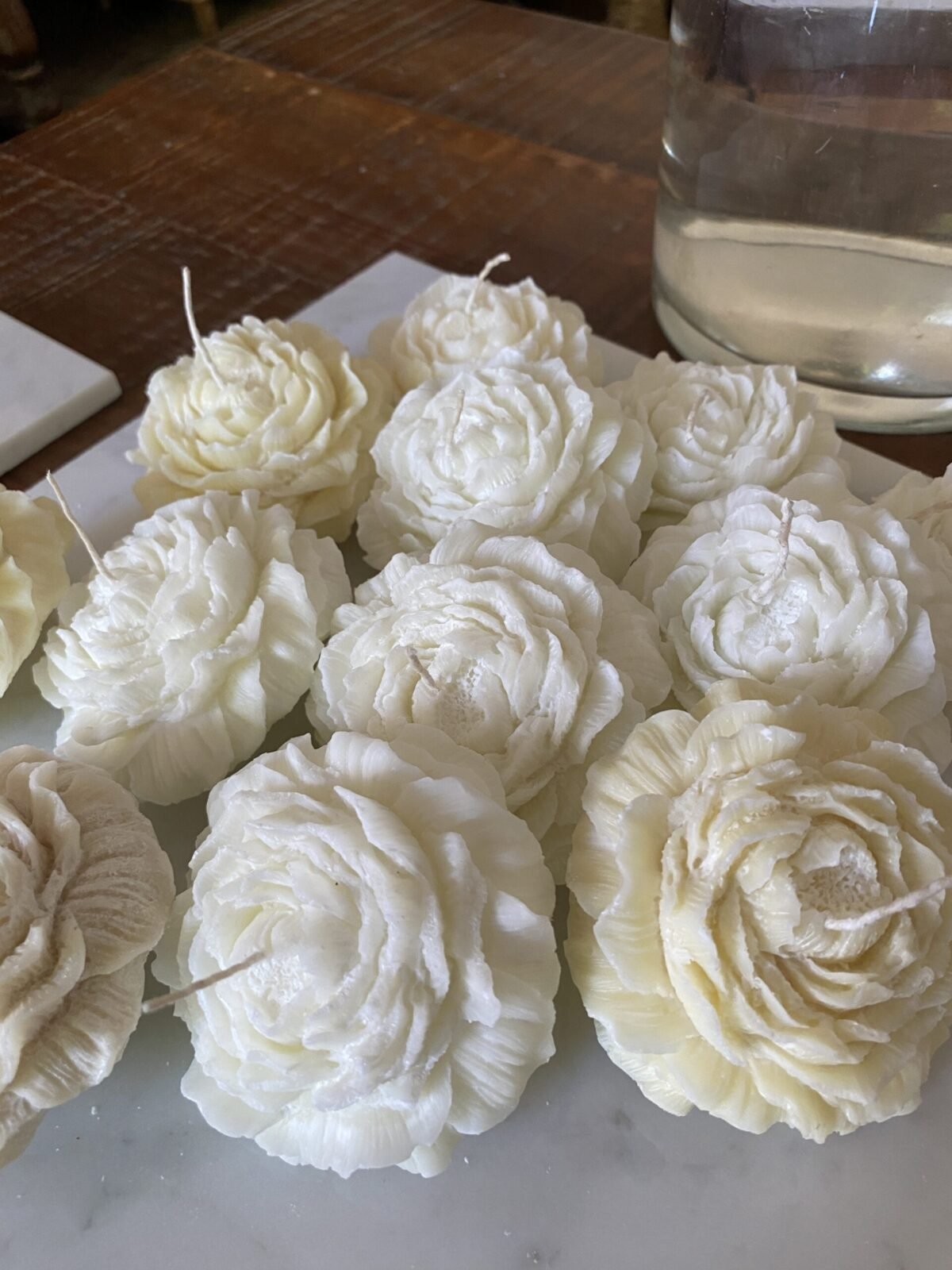 Vela Peonia exquisito diseño para ambientar espacios pequeños o armar souvenirs!